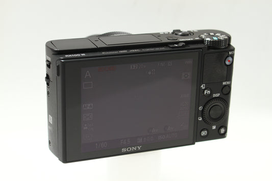 DSC-RX100M6