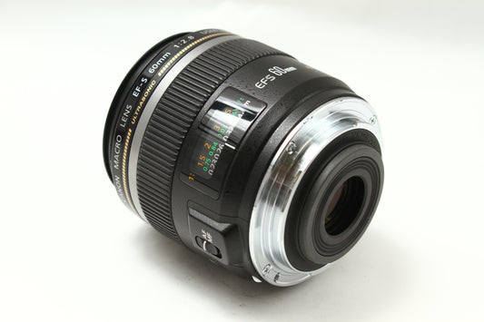 EF-S 60/2.8 MACRO USM