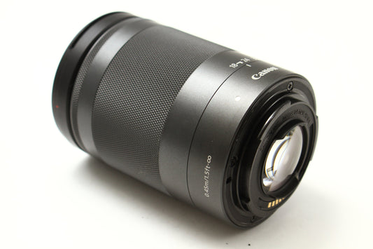 EF-M 18-150/3.5-6.3 IS STM グラファイト