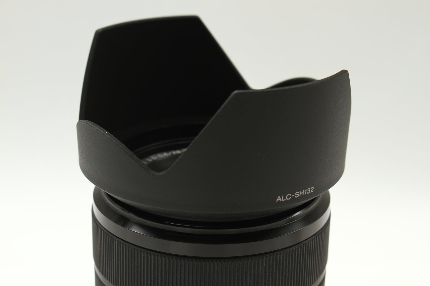 FE 28-70/3.5-5.6 OSS