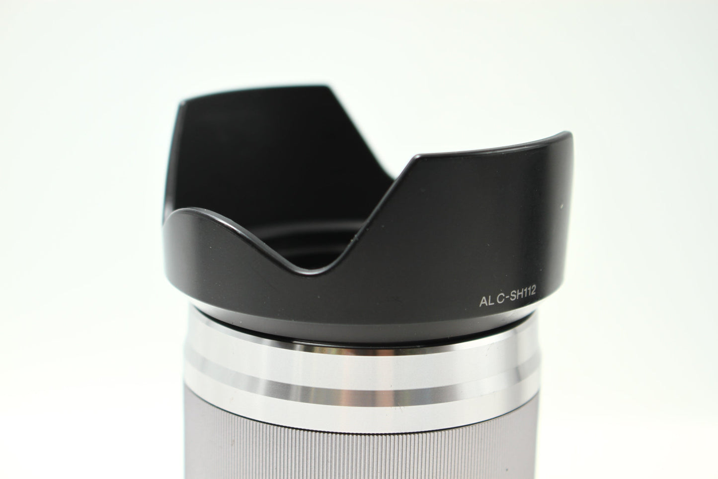 E 50/1.8 OSS シルバー