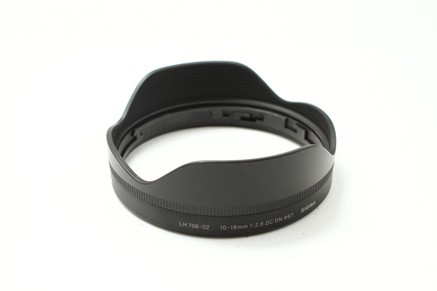 C 10-18/2.8 DC DN (Canon RF)