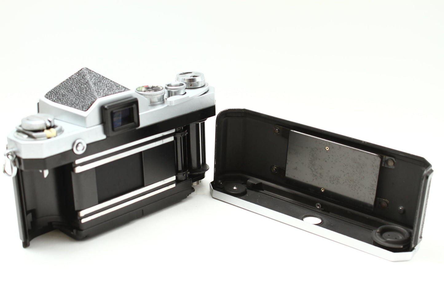 F アイレベル シルバー 660万台