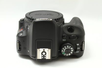 EOS Kiss X7