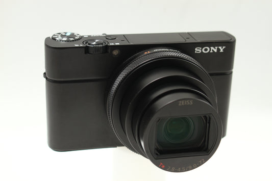 DSC-RX100M6