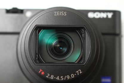 DSC-RX100M6
