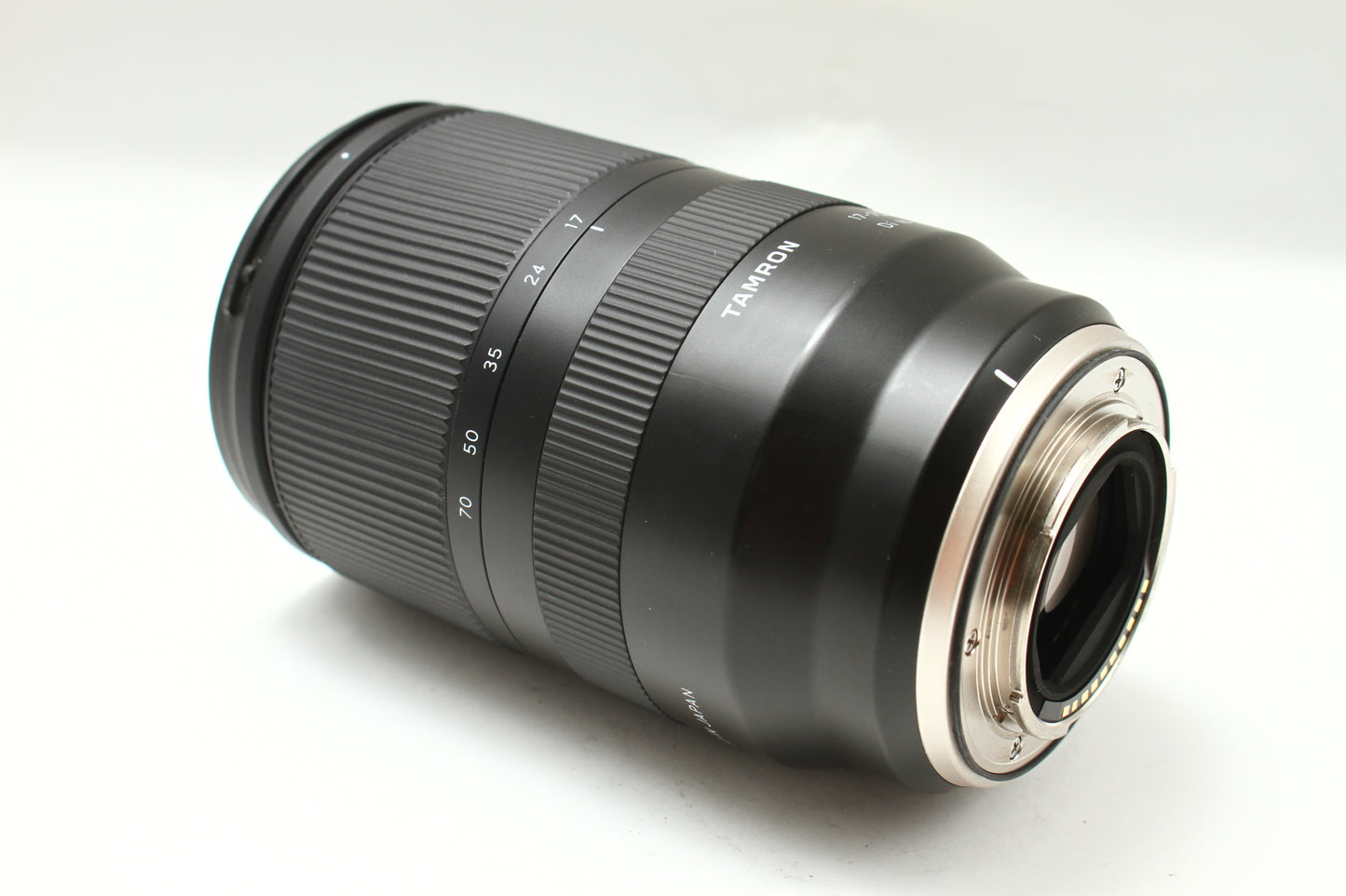 17-70/2.8 Di III-A VC RXD (B070・FUJIFILM X)
