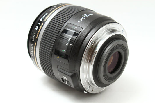 EF-S 60/2.8 MACRO USM