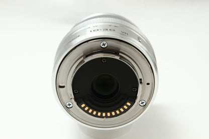 1 J5 シルバー + VR 10-30 PD-ZOOM  レンズキット