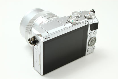1 J5 シルバー + VR 10-30 PD-ZOOM  レンズキット