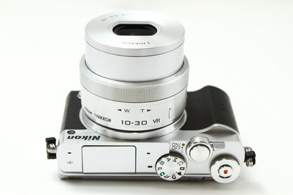 1 J5 シルバー + VR 10-30 PD-ZOOM  レンズキット