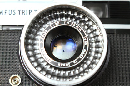 TRIP 35 シルバー 40/2.8