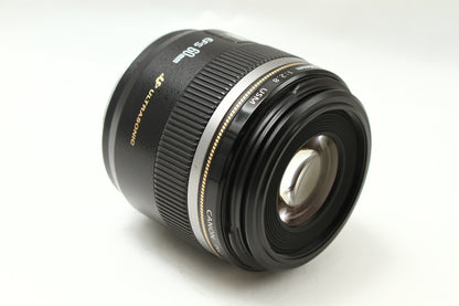 EF-S 60/2.8 MACRO USM