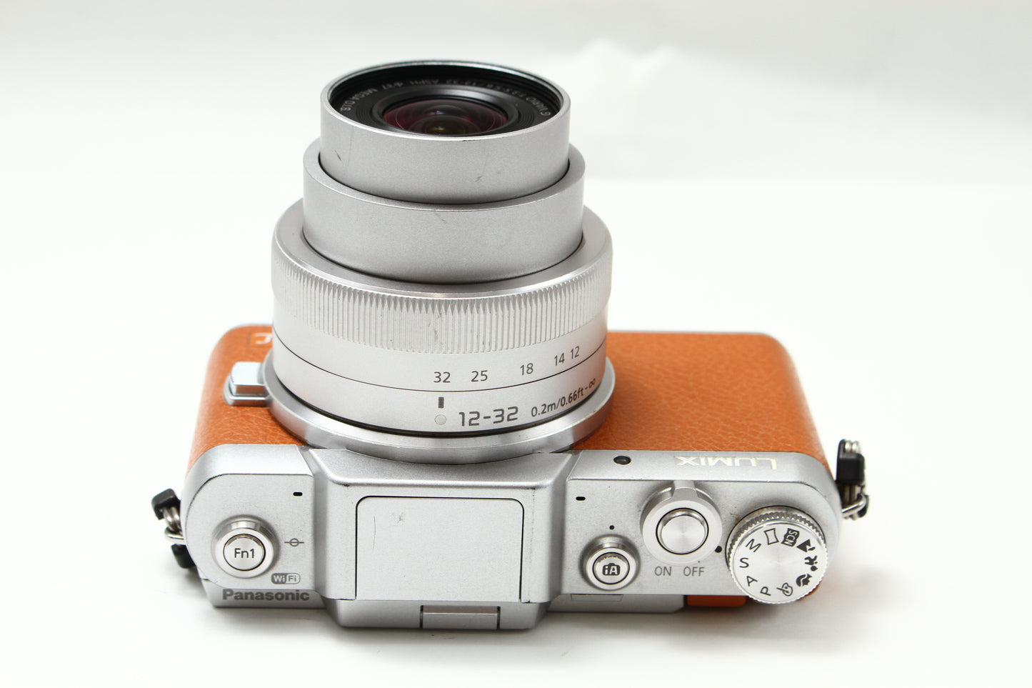 LUMIX DMC-GF7 ブラウン + 12-32 レンズキット