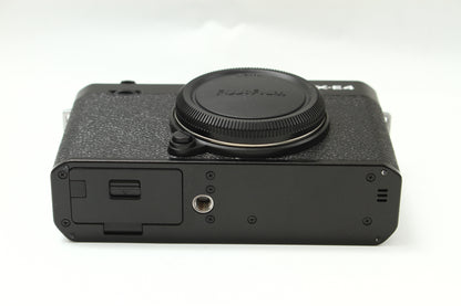 X-E4 ブラック