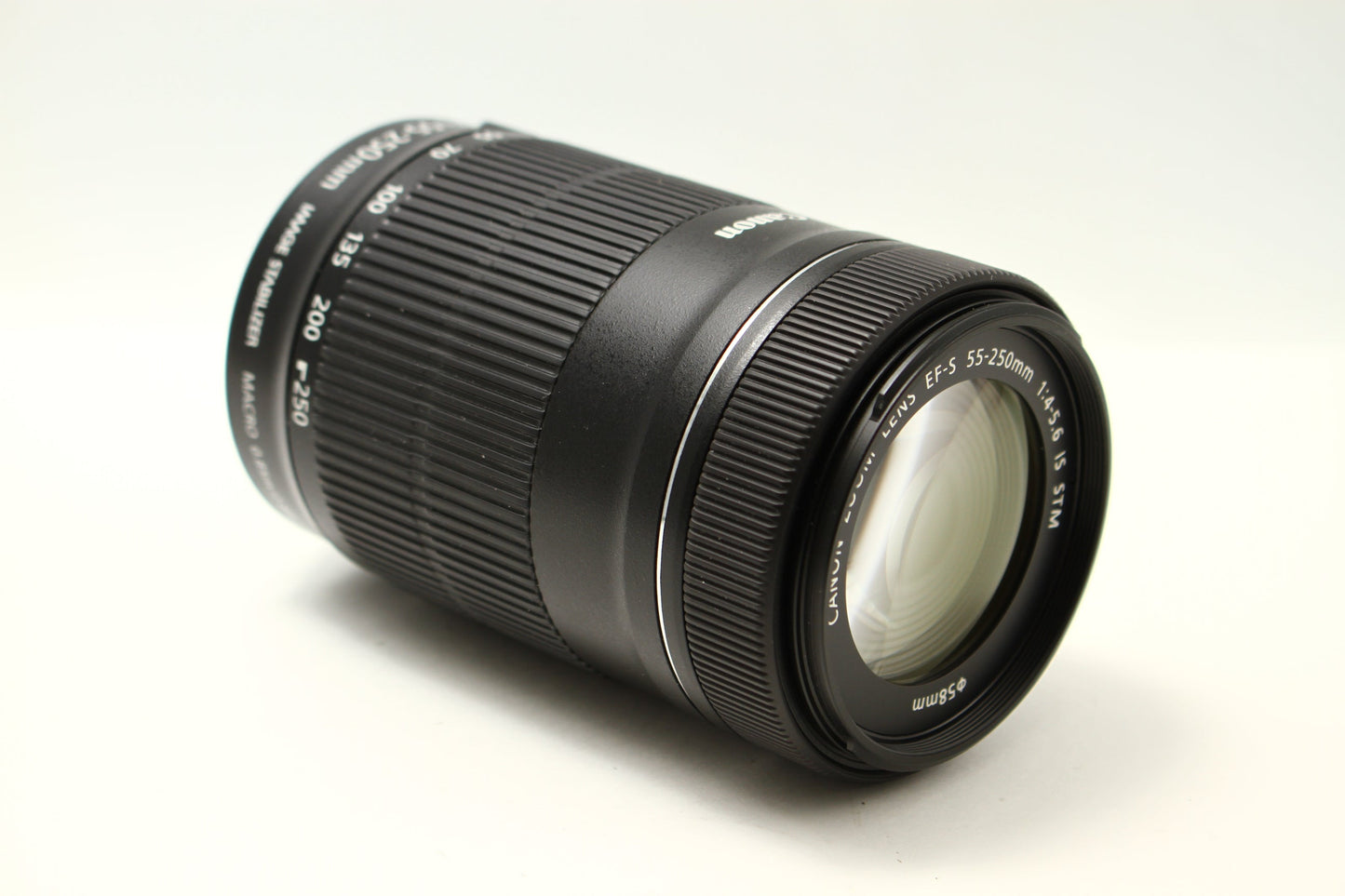 EF-S 55-250/4-5.6 IS STM