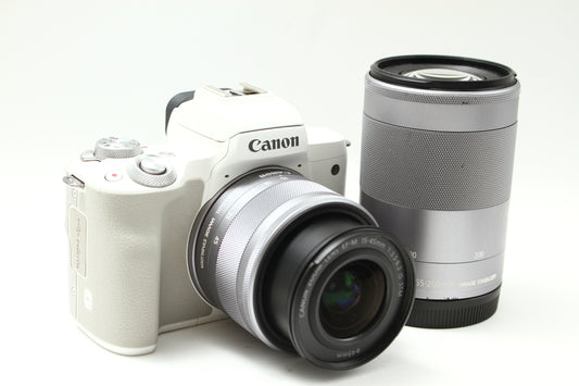 EOS Kiss M2 ホワイト ダブルズームキット