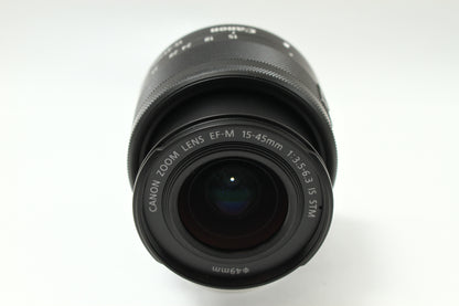 EOS Kiss M ブラック + 15-45 IS STM