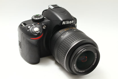 D3200 ブラック + 18-55 G VR レンズキット