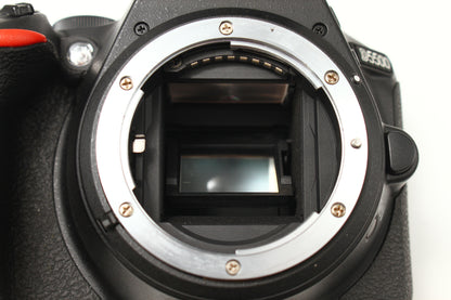 D5500 ブラック + 18-55/3.5-5.6 G VR レンズキット