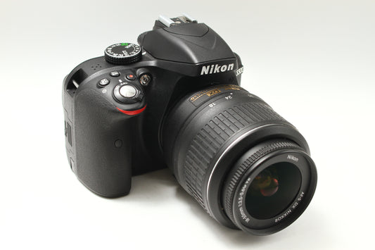 D3300 ブラック + 18-55 G VR II レンズキット