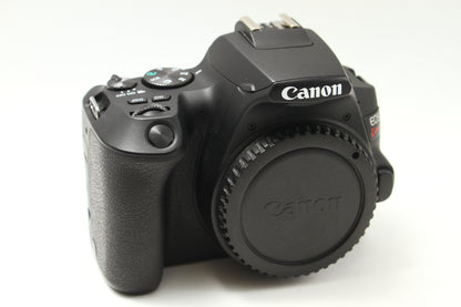 EOS Kiss X10