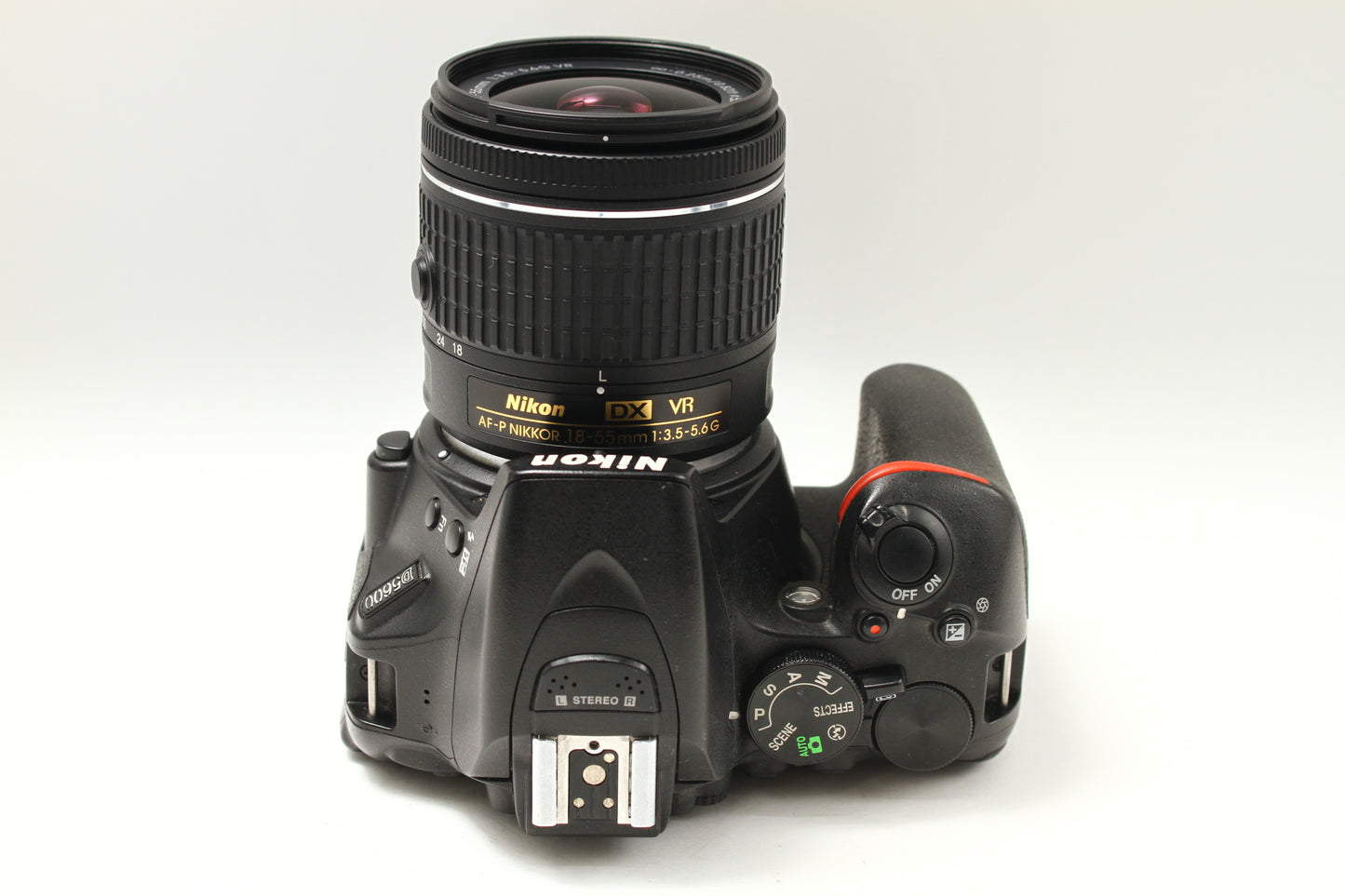 D5600 + AF-P 18-55 G VR レンズキット