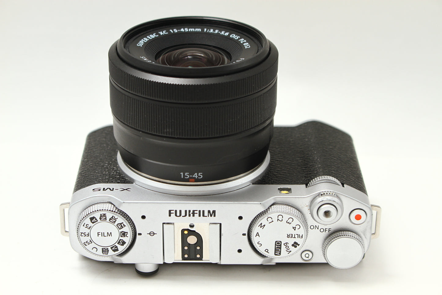 X-M5 シルバー + 15-45 レンズキット
