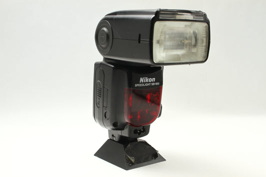 SB-900
