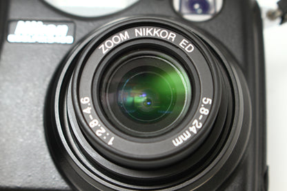 COOLPIX 5600 ブラック