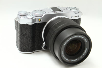 X-M5 シルバー + 15-45 レンズキット