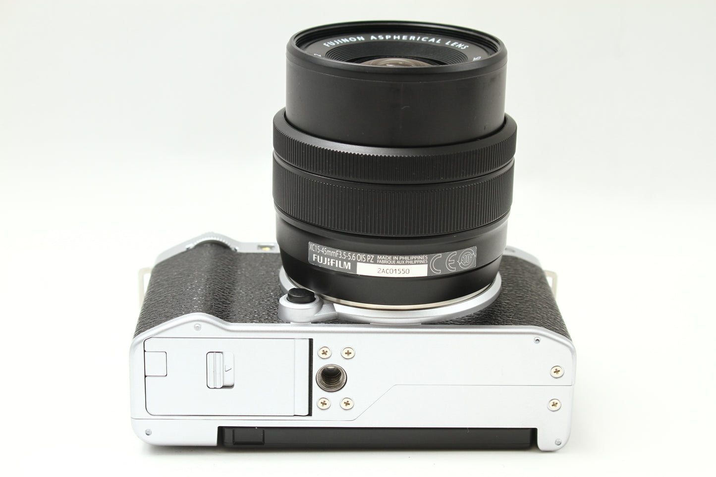 X-M5 シルバー + 15-45 レンズキット