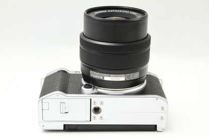 X-M5 シルバー + 15-45 レンズキット
