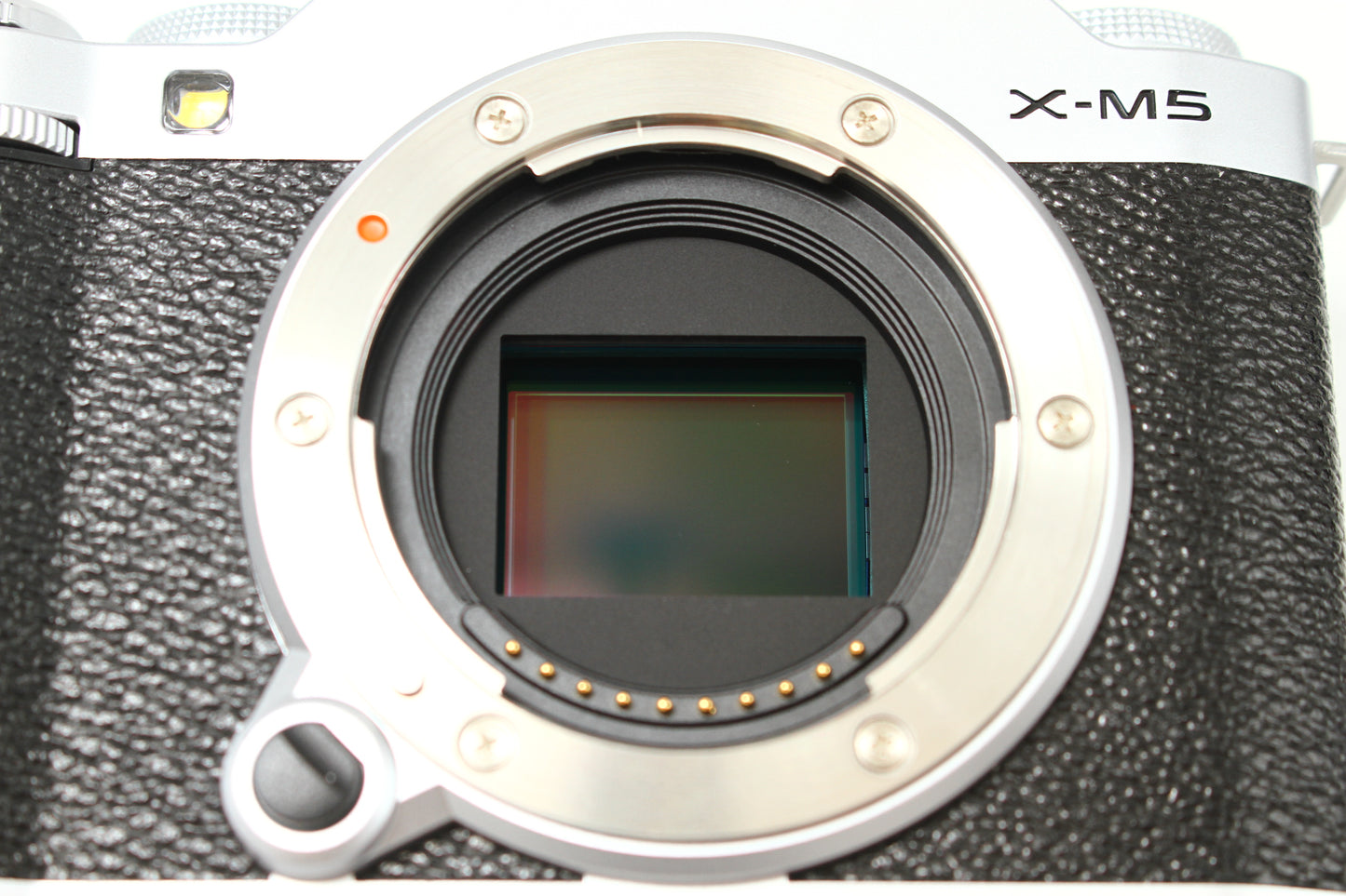 X-M5 シルバー + 15-45 レンズキット