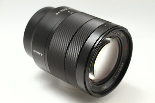 Vario-Tessar T* FE 24-70/4 ZA OSS