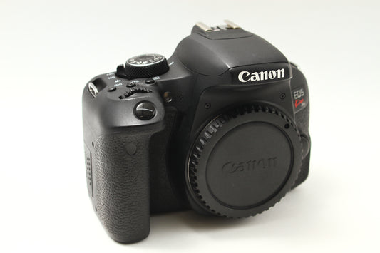 EOS Kiss X9i