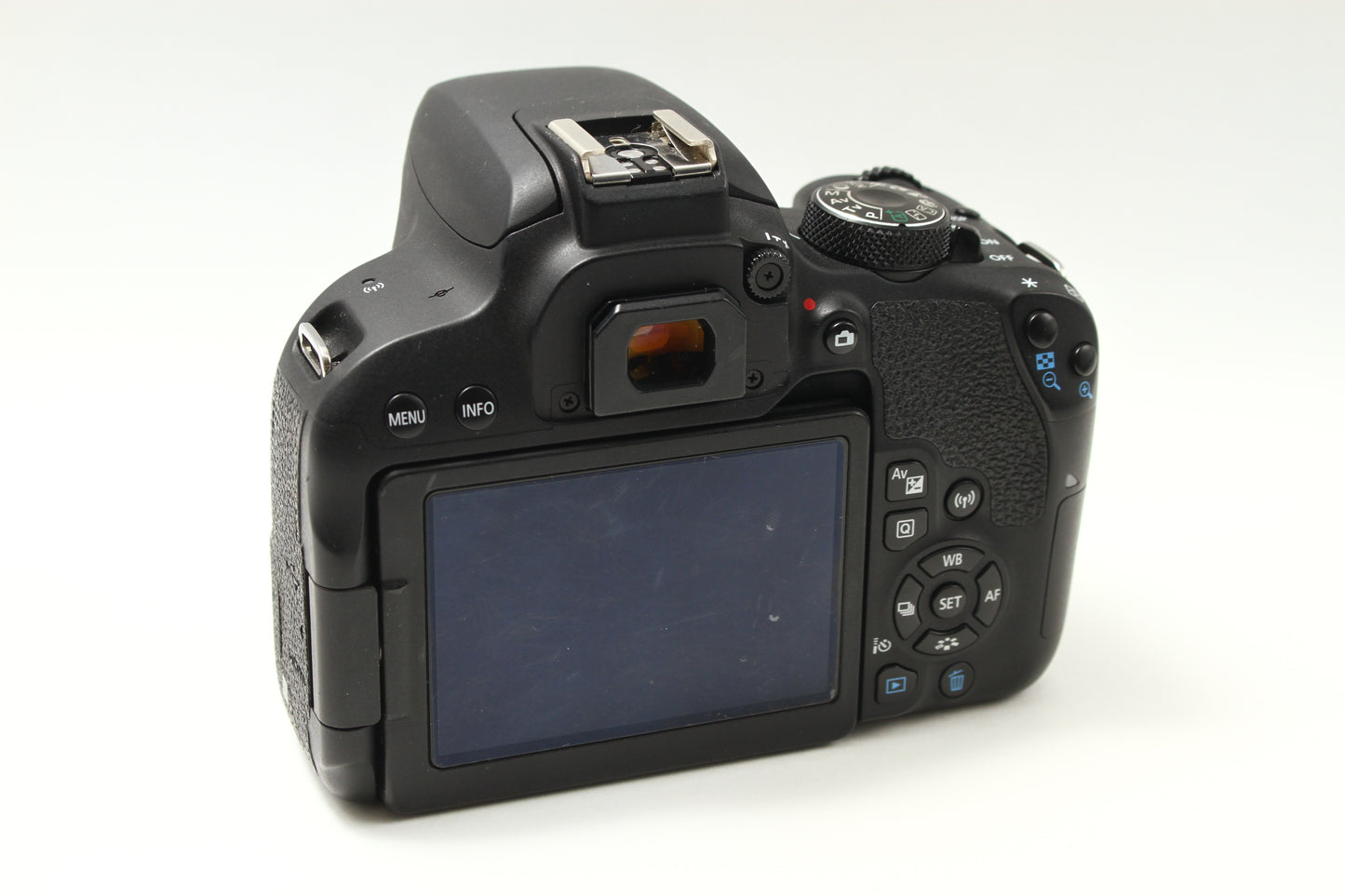 EOS Kiss X9i