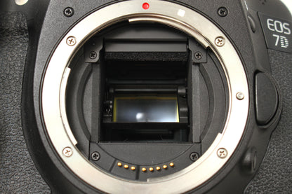 EOS 7D