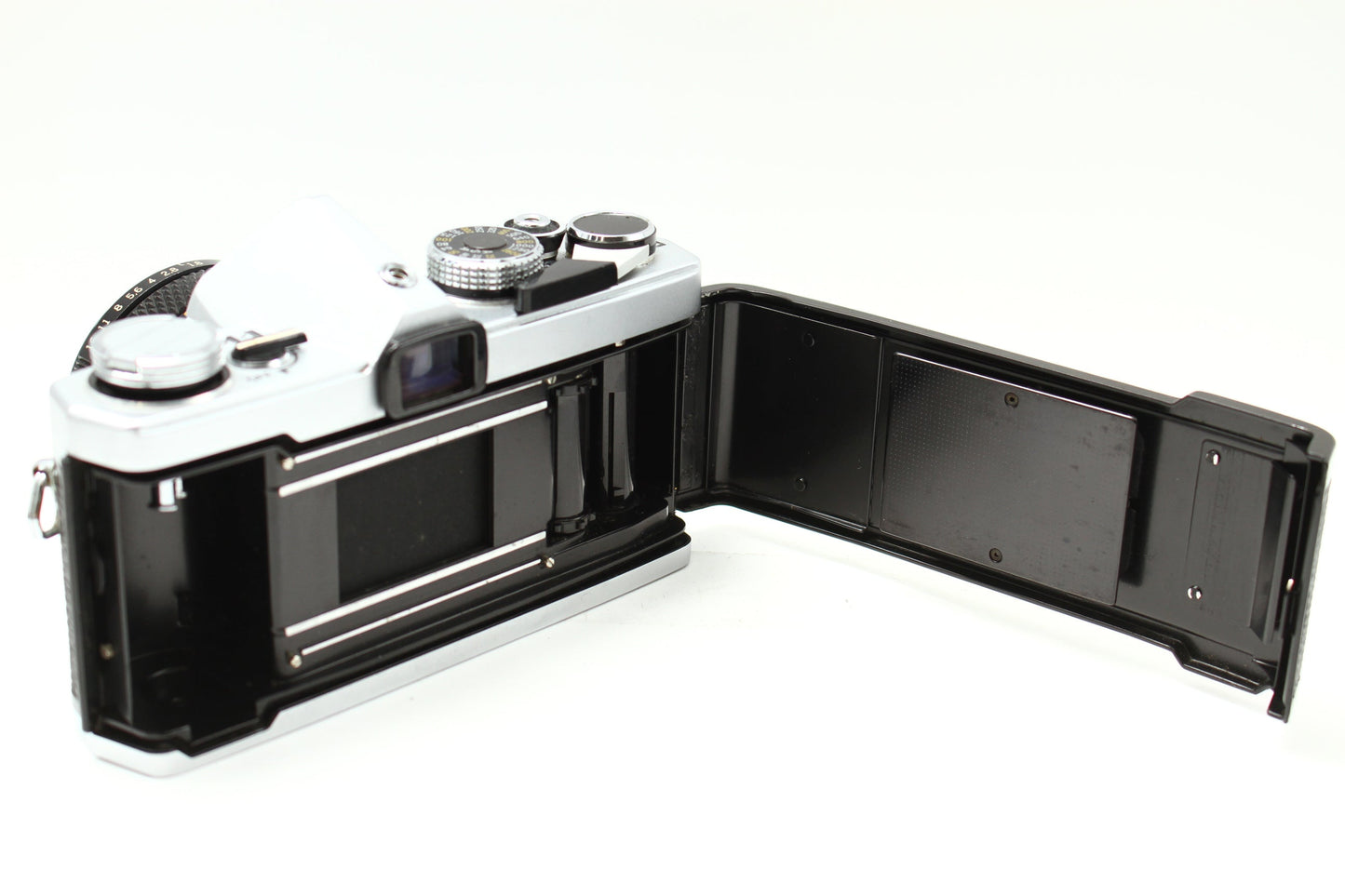 M-1 + M-SYSTEM F.ZUIKO AUTO-S 50/1.8