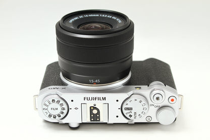 X-M5 シルバー + 15-45 レンズキット
