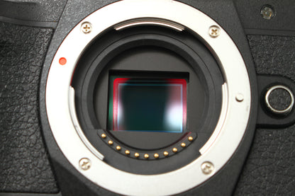 O-MD E-M10 Mark III ブラック