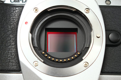 OM-D E-M10 シルバー