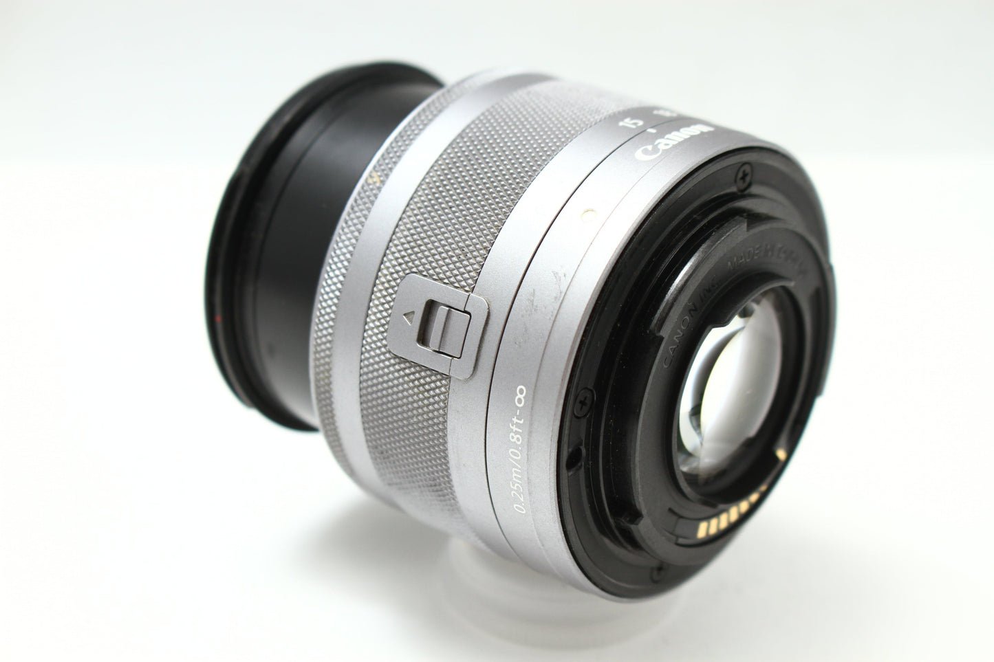 EF-M 15-45/3.5-6.3 IS STM シルバー