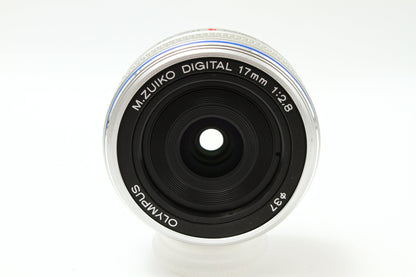 M.ZUIKO DIGITAL 17/2.8 シルバー