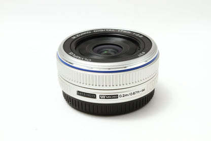 M.ZUIKO DIGITAL 17/2.8 シルバー