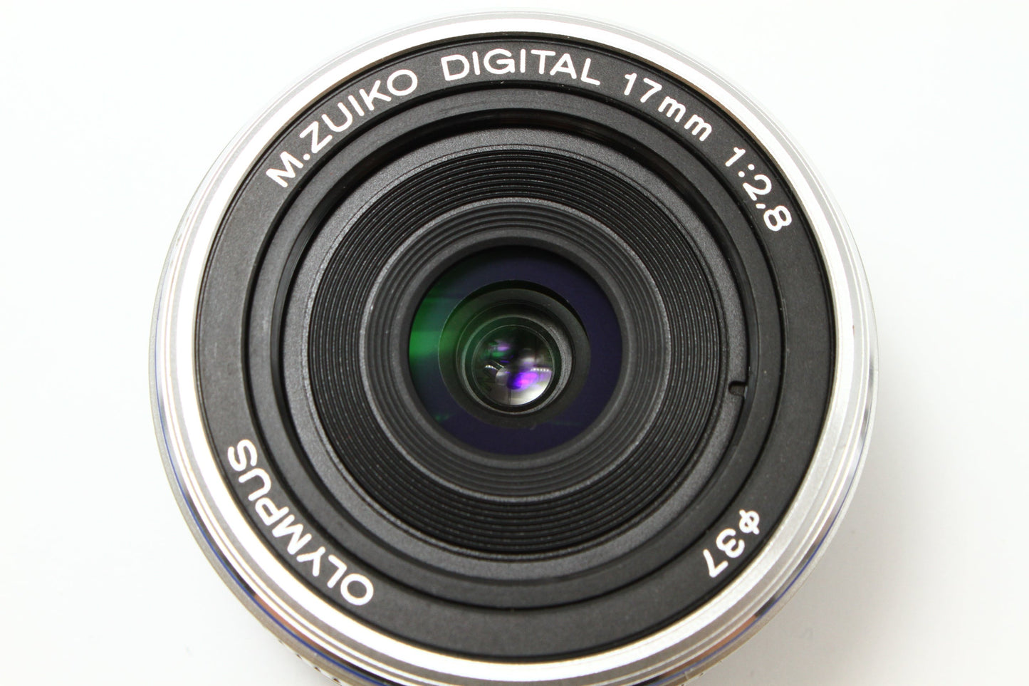 M.ZUIKO DIGITAL 17/2.8 シルバー