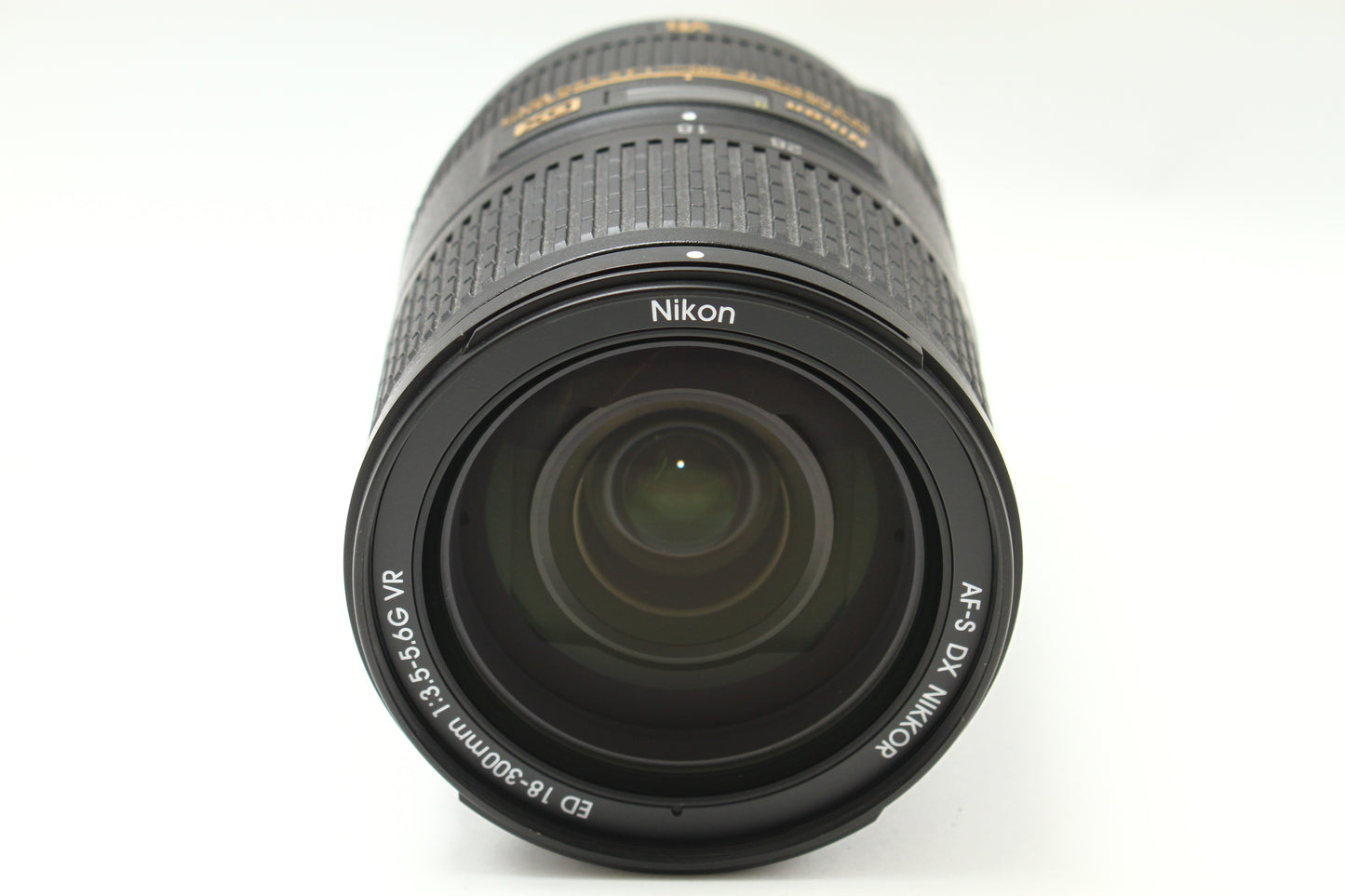 AF-S DX 18-300/3.5-5.6 G VR
