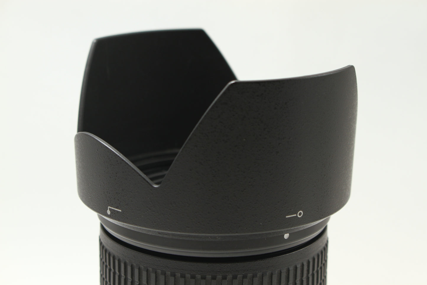 AF-S DX 18-300/3.5-5.6 G VR