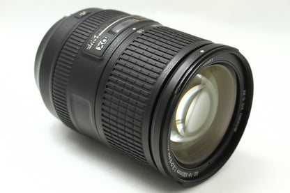 AF-S DX 18-300/3.5-5.6 G VR