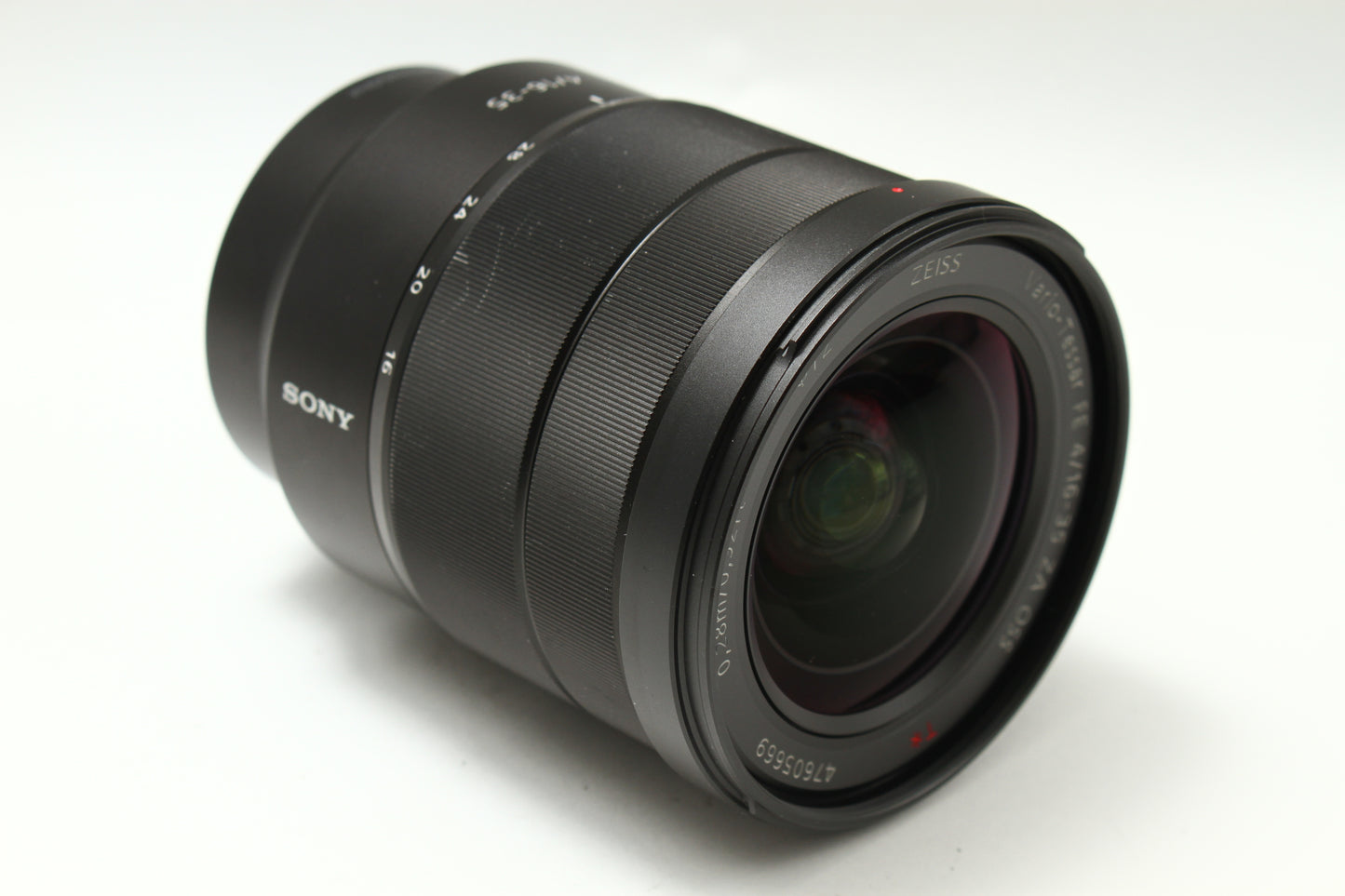 Vario-Tessar T* FE 16-35/4 ZA OSS